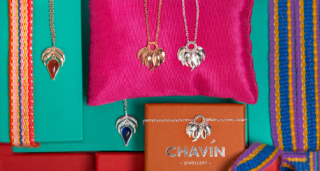 70% DISCOUNT 18ct Rose Gold Vermeil on Sterling Silver Red Stone Flame Fire Charm Pendant Necklace