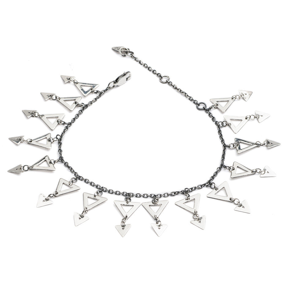 70% DISCOUNT Glittering 925 Sterling Silver Triangle Charm Bracelet