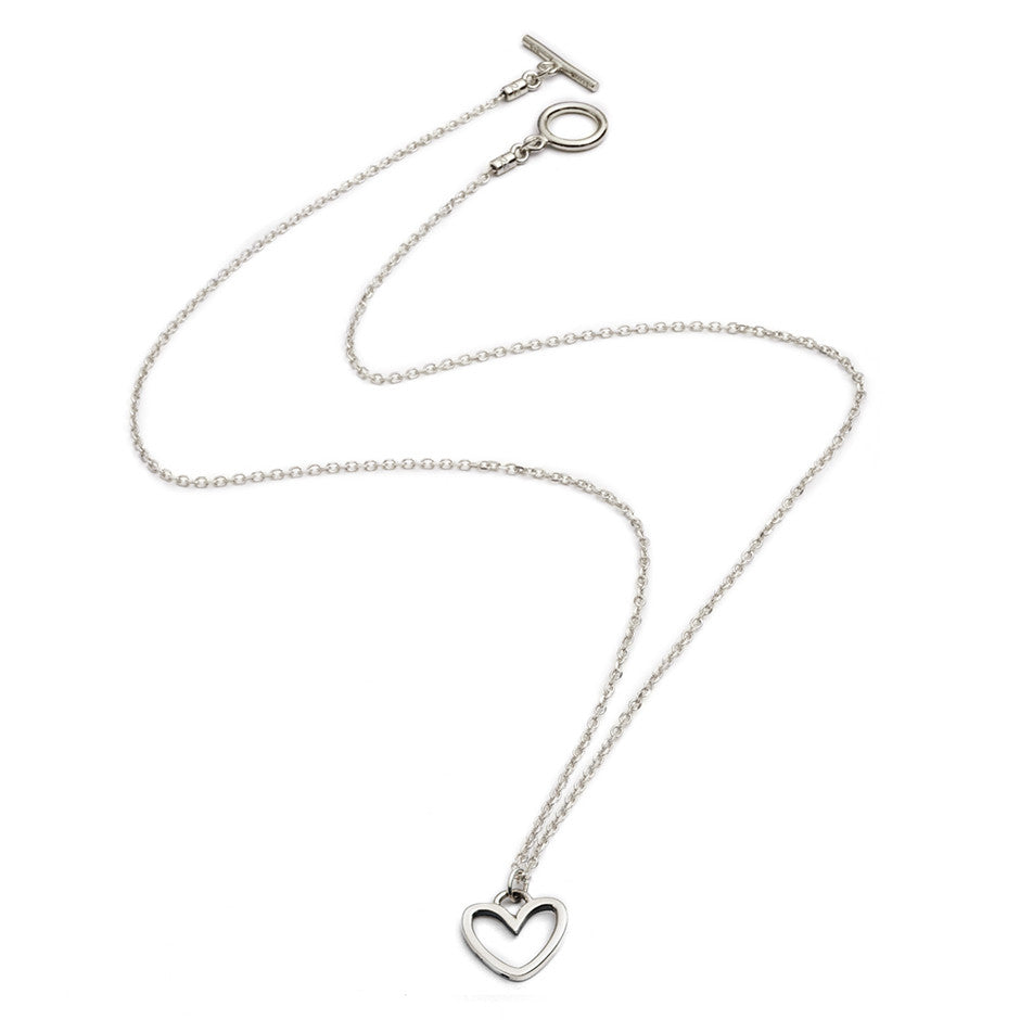 70%   DISCOUNT Ladies/ Girls Sterling Silver Silhouette Heart Charm Stacking Pendant Necklace