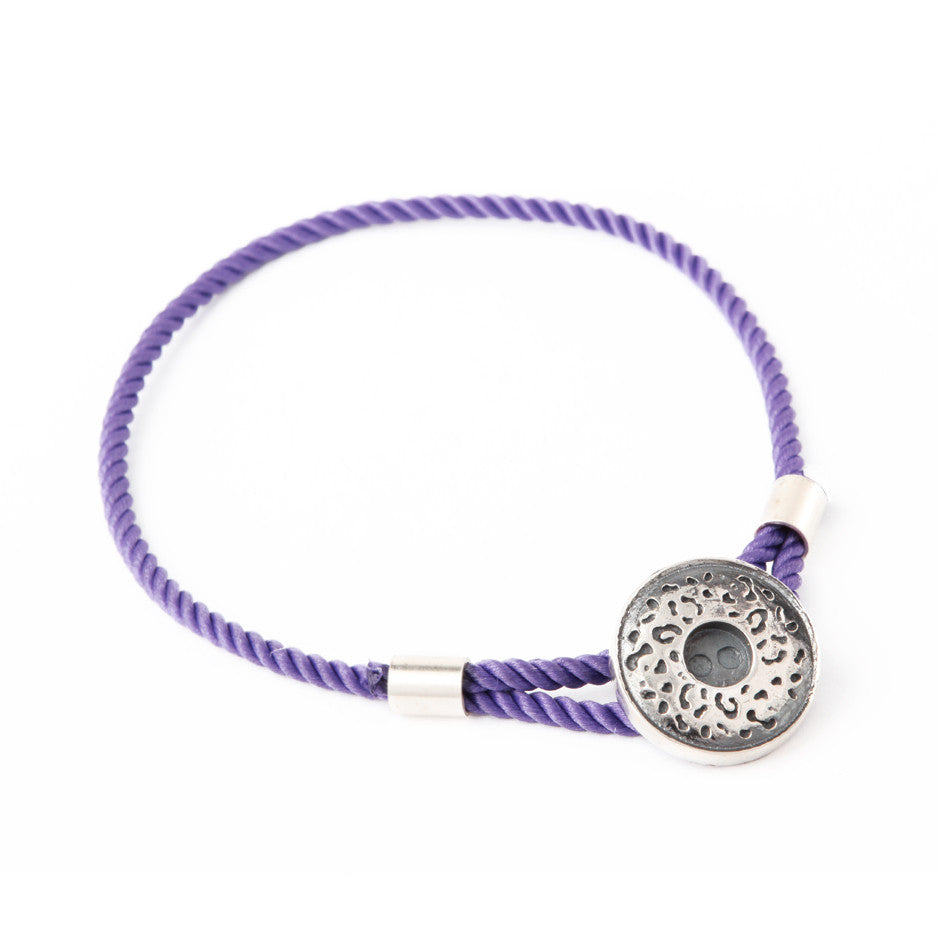 Victoria (violet) Silver Jaguar Pattern